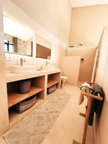 Mimosa Lodge - Zimmer