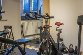 Euro Edens Brussels - Family Home & Free Gym Access - Gym