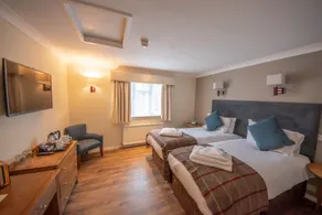 Norfolk Arms Hotel - Arundel - Room