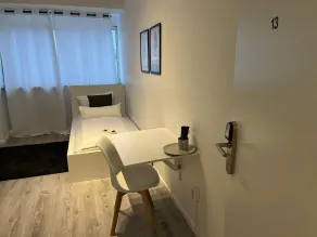 D10 I shared bathrooms&kitchen - Room