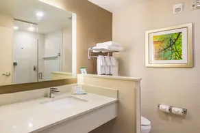 Fairfield Inn & Suites by Marriott Chickasha - Room