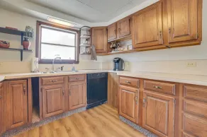 Cozy Tawas City Home w/ Views of Lake Huron! - Parte interna