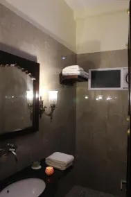 The Grand Barso (A Luxury Heritage) - Bathroom