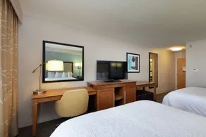 Hampton Inn & Suites Austin-Airport - Room