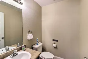 Cozy Georgia Vacation Rental w/ Spacious Yard - Badezimmer