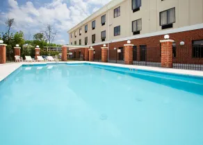 Holiday Inn Express Hotel & Suites Greensboro-East by IHG - Pool