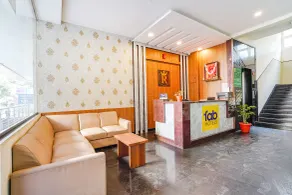 FabHotel Rove Inn & Suites - Nr Thammenahalli Village - Resepsjon