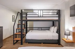 Kokotel Pattaya North Beach - Zimmer