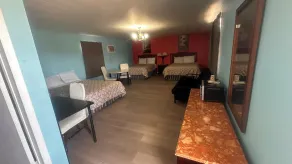 Colonial Motel - Chambre