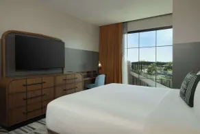 Hotel Nickel Plate Fishers, Tapestry Collection By Hilton - Room