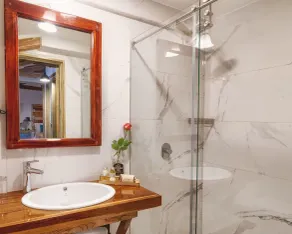 Old Town Quito Suites, Heritage Hotel, Historic center - Bathroom