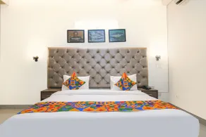 Fabhotel Rivlet Inn - Chambre