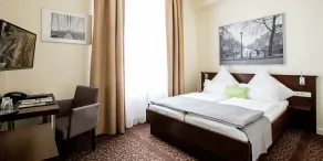 Hotel Das Kronprinz - Room