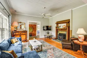 30 Acres & Pond: North Georgia Mtn Farmhouse - Interiør