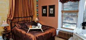 McGee's Inn - Chambre