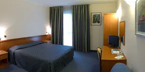 Valdenza Hotel - Zimmer