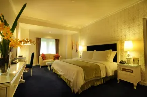 Grand Legi Mataram - Habitación