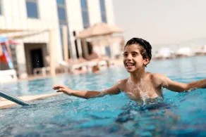 Holiday Inn & Suites - Dubai Festival City by IHG - Pool