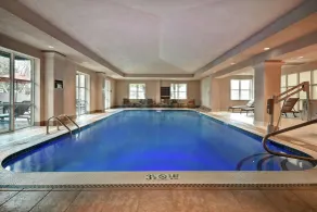 Embassy Suites Little Rock - Pool