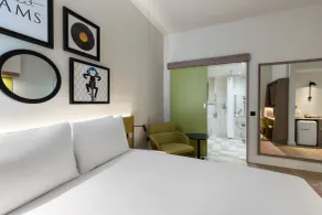 Hampton by Hilton Dublin City Centre - Room