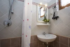 Appartamenti Fetovaia Nord - Goelba - Badezimmer
