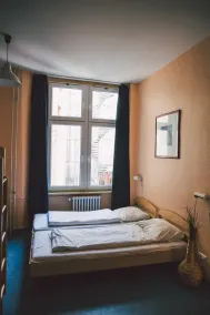 Happy Hotel Berlin - Chambre