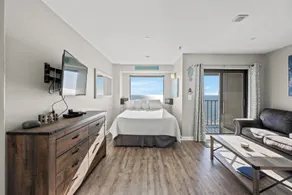 I Myrtle Beach Resort Direct Oceanfront 506B. Söt havsutsikt från Balcon - Rum
