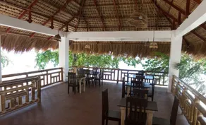 Lavanya Beach And Dive Resort - Restaurant