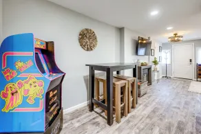 Convenient, Cozy Home: Porches, Fire Pit, Office - Interiør