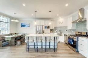 Furnished Screened Porch: Baypoint Resort Home! - Interiør
