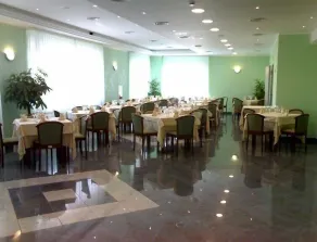 Sea Garden Hotel - Restaurante