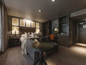 Dakota Glasgow - Habitación