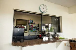 Sumner Motor Inn - Hall