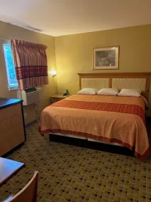 Stay Inn & Suites - Stockbridge - Chambre