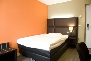Hotel Roermond Next Door - Room