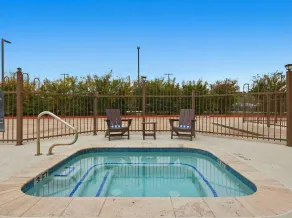 Kozy Hotel Houston North - Piscine