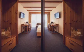 Mountain Plaza Hotel - Room