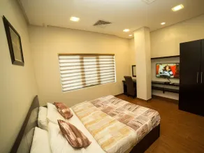 Golden Rose Luxury Suites (Royal Executive) - Room