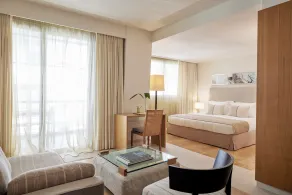 Daios Luxury Living - Room