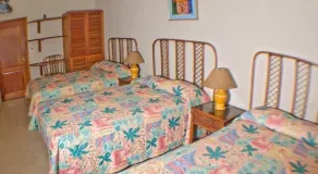 Carey House Hotel - Room