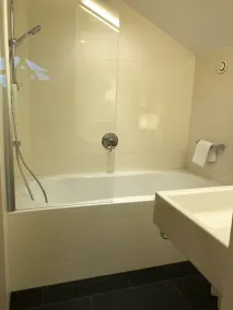 Hotel Goldener Adler Wattens - Badeværelse