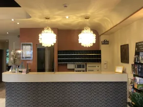 Hôtel Le Progrès - Entrée intérieure