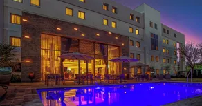 The RidgePoint Hotel - Pool