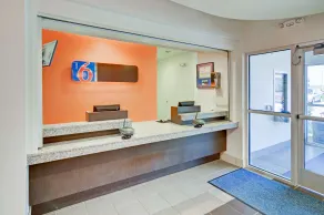 Motel 6-Roanoke, TX - Northlake - Speedway - Réception
