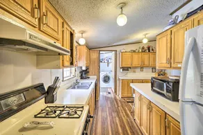 Rustic Family Home + Acreage ~ 20 Mi Hocking Hills - Innvendig