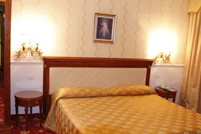 Hotel Genio - Room