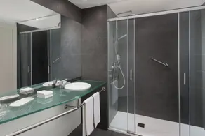 Four Points by Sheraton Barcelona Diagonal - Salle de bain