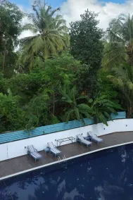 Ramada by Wyndham Goa Arpora - Pool