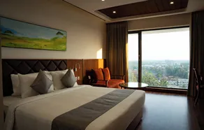 Gokulam Grand Kozhikode - Room