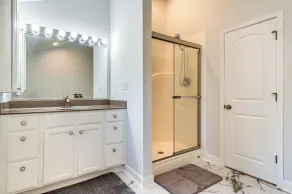 Tree-Lined Indianapolis Home ~ 10 Mi to Downtown! - Intérieur